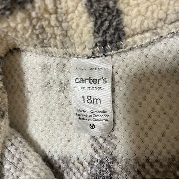 18M WINTER BUNDLE | Carter’s Plaid Fleece Coat & Baby B'Gosh White Cardigan - Picture 3 of 6